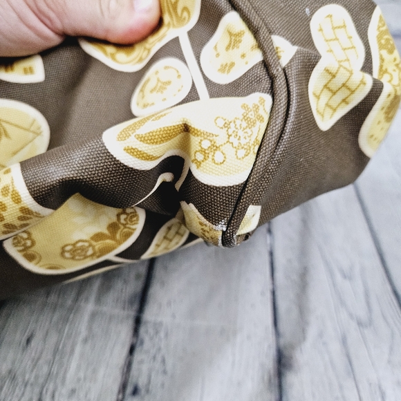 PETUNIA PICKLE BOTTOM | crossbody diaper bag - Picture 10 of 16